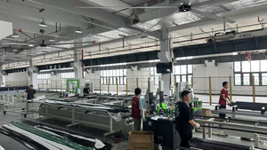 G&C Fuson门和Windows Thermal Break Machines 